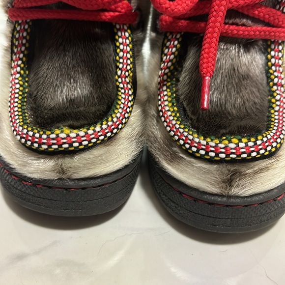 Topaz Of Norway Seal Skin Boots - Picture 9 of 10